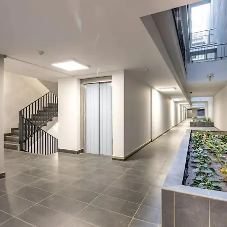 Marone 209 ~ Ac/balcony/indoor Parking Βουδαπέστη