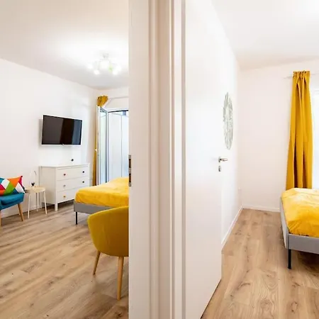 Apartment Marone 209 ~ Ac/balcony/indoor Parking