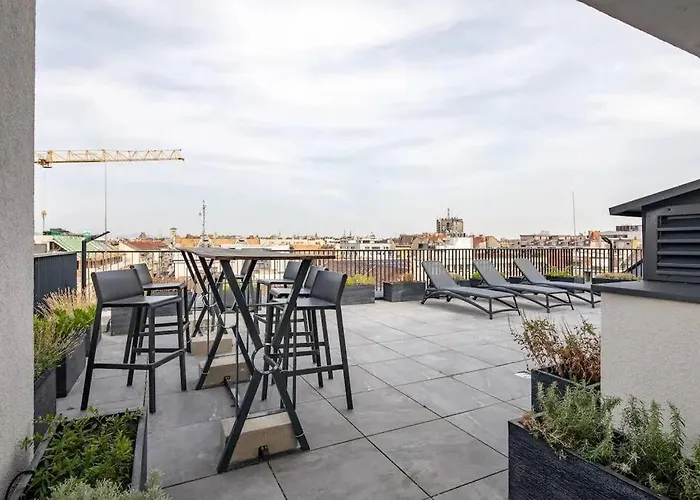 Apartment Marone 209 ~ Ac/balcony/indoor Parking