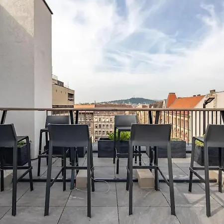 Appartement Marone 209 ~ Ac/balcony/indoor Parking Budapest