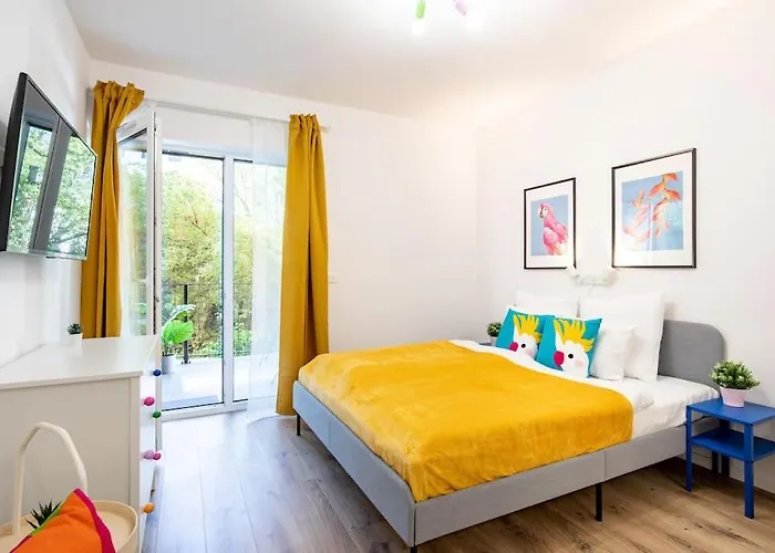 Marone 209 ~ Ac/balcony/indoor Parking Budapest
